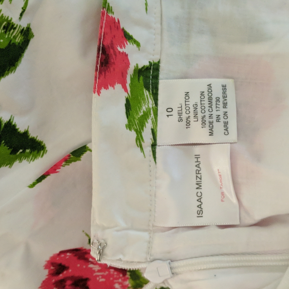 Woman's pleated floral skirt
